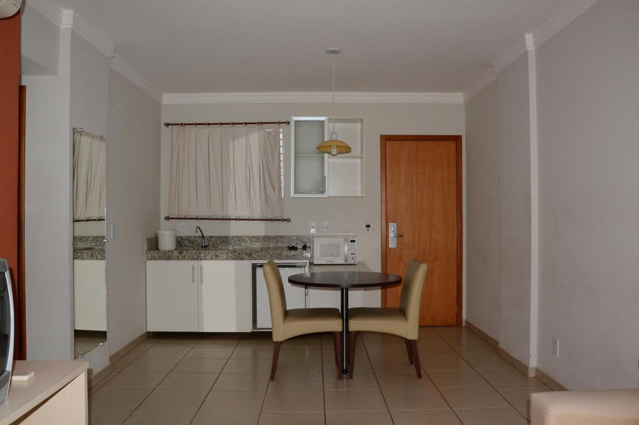 Aguas Da Serra Flat Terra Thermas Rio Quente Exterior photo